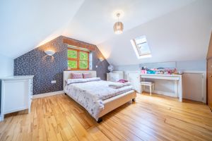 Photo 7- click for photo gallery